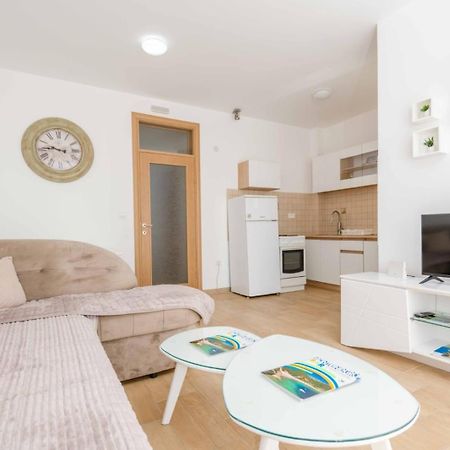 1Bd Modern Apt In Dobra Voda With Roof Access "Moka" Бар Екстер'єр фото